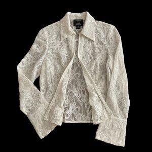 NWOT GORGEOUS Zip Front Ivory Lace Blouse By The Carmen Marc Valvo Collection